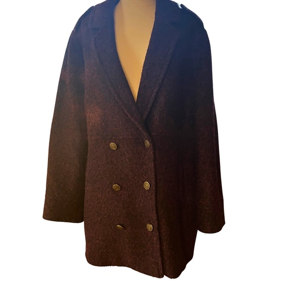 Women's Double-Breasted Boucle Coat - Picture 1 of 4